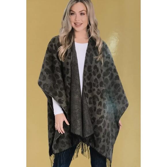 Woolrich Sweaters - Woolrich Cardigan Womens One Size Lana Leopard Cozy Soft Blanket Wrap‎ Oversized